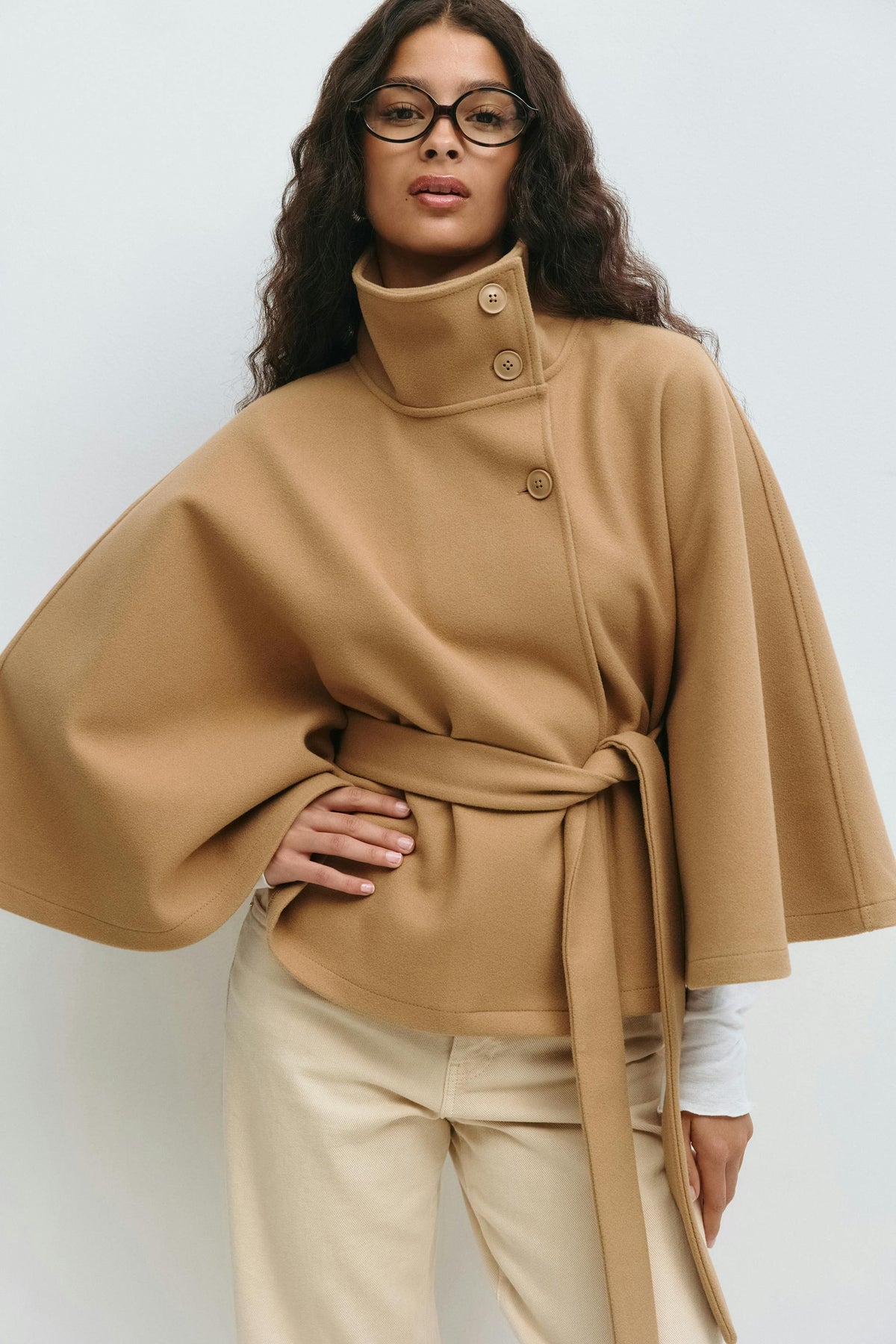 Gina Tricot Belt Cape Jacke Beige Camel Oversize Mantel