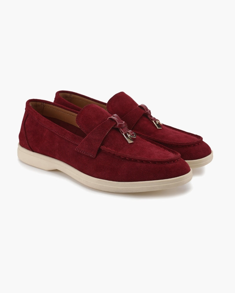 Elegante Old Money Wildleder Damen Loafer: Komfortable Slip-Ons für Stilbewusste
