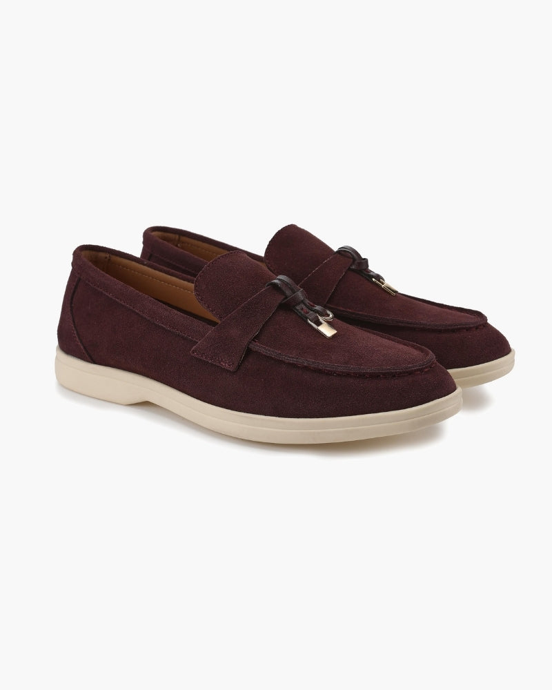 Elegante Old Money Wildleder Damen Loafer: Komfortable Slip-Ons für Stilbewusste