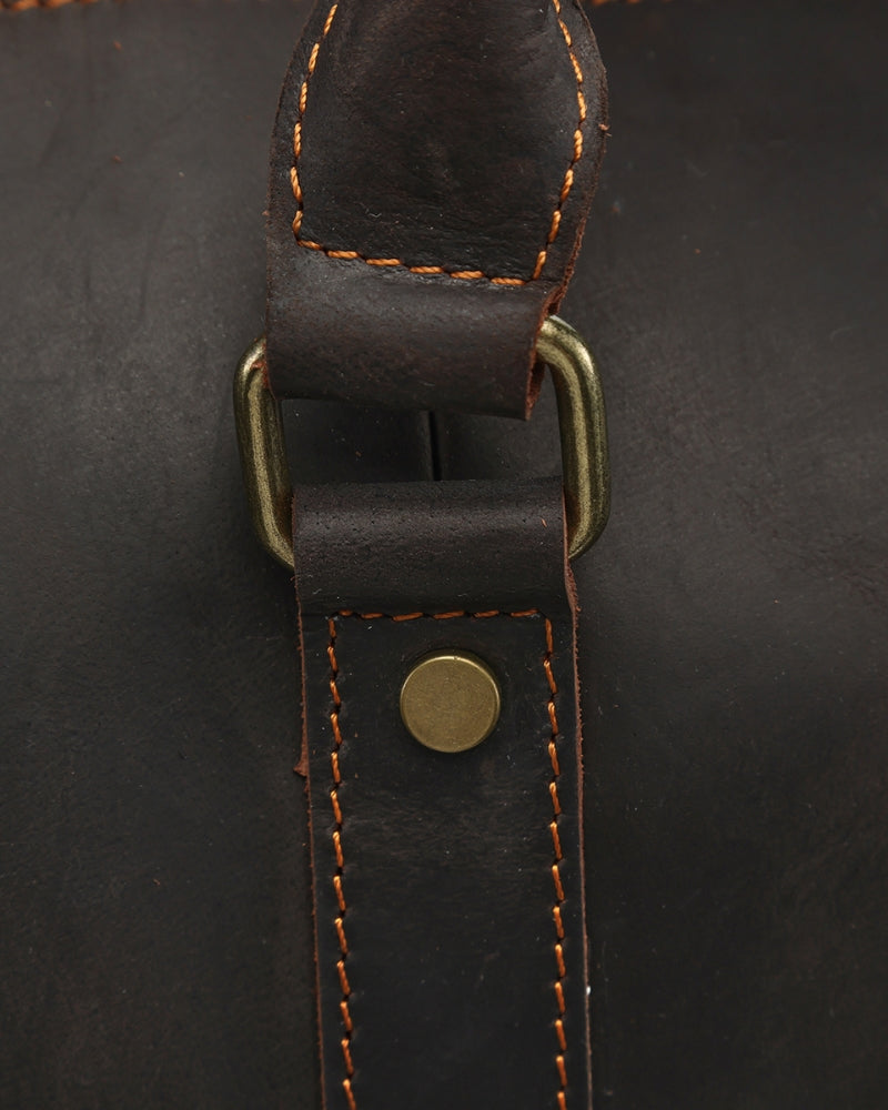 Montague Robuste Leder Duffle Reisetasche – Elegant, Vielseitig & Geräumig für Wochenendtrips