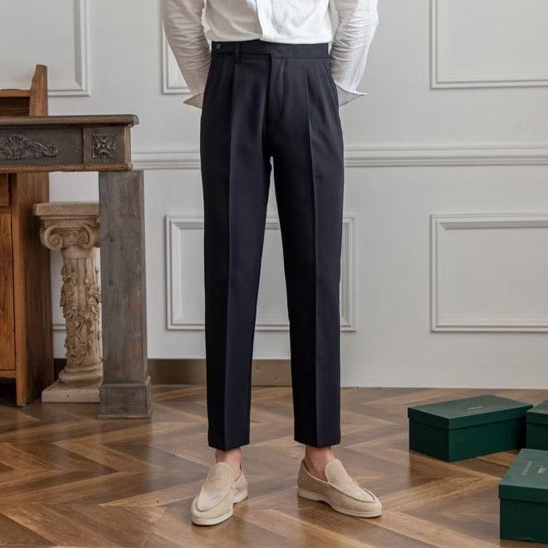 Elegante Old Money Herrenhose mit verstellbarer Schnalle für den perfekten Sitz