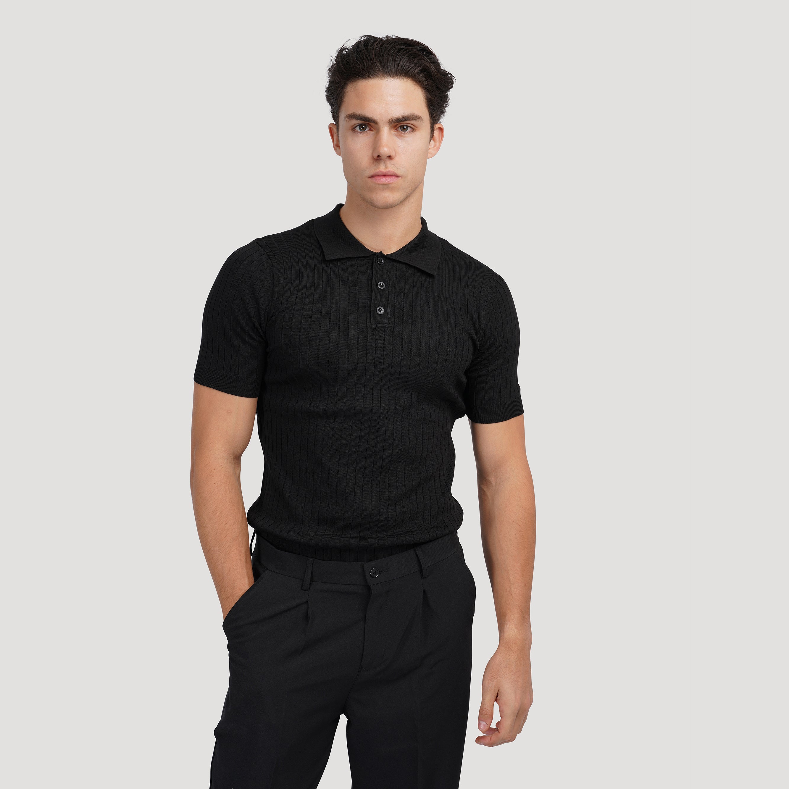 GIMCHEON Gestricktes Herren-Poloshirt aus Baumwolle – Gerippt, Kurzarm, Elegant & Modern