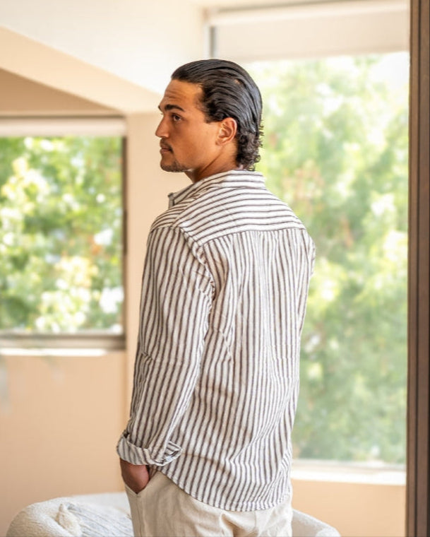 Elegantes Gestreiftes Herrenhemd im Old Money Stil – Baumwolle, Langarm, Klassisch