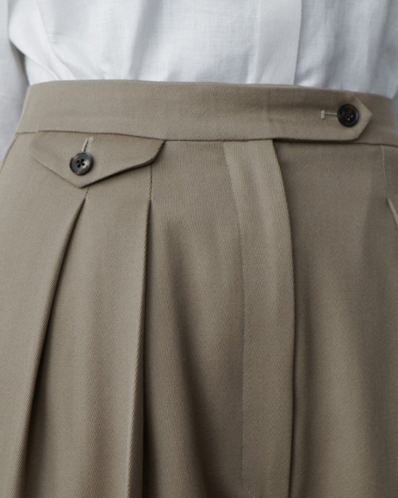 Elegante Oversize Wollhose Damen: Stilvolle, bequeme Hose für Sommer & Übergang