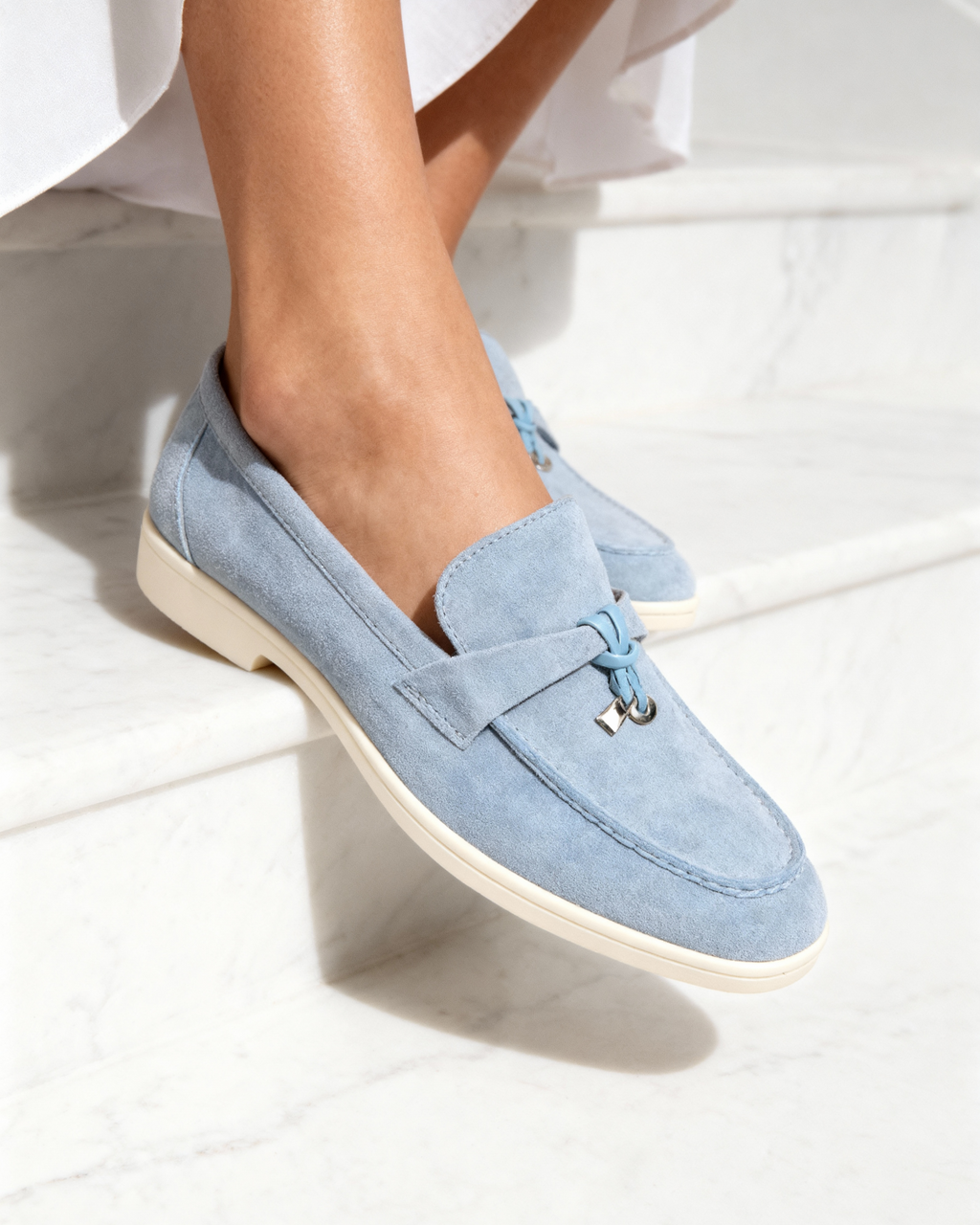 Elegante Old Money Wildleder Damen Loafer: Komfortable Slip-Ons für Stilbewusste