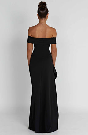 https://cdn.shopify.com/s/files/1/2060/7491/files/joyce-maxi-dress-black-dress-babyboo-fashion-30866230313023.jpg?v=1757595185