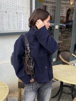 Rosalia Elegante Damenjacke mit Stehkragen für den herbstlichen Streetstyle